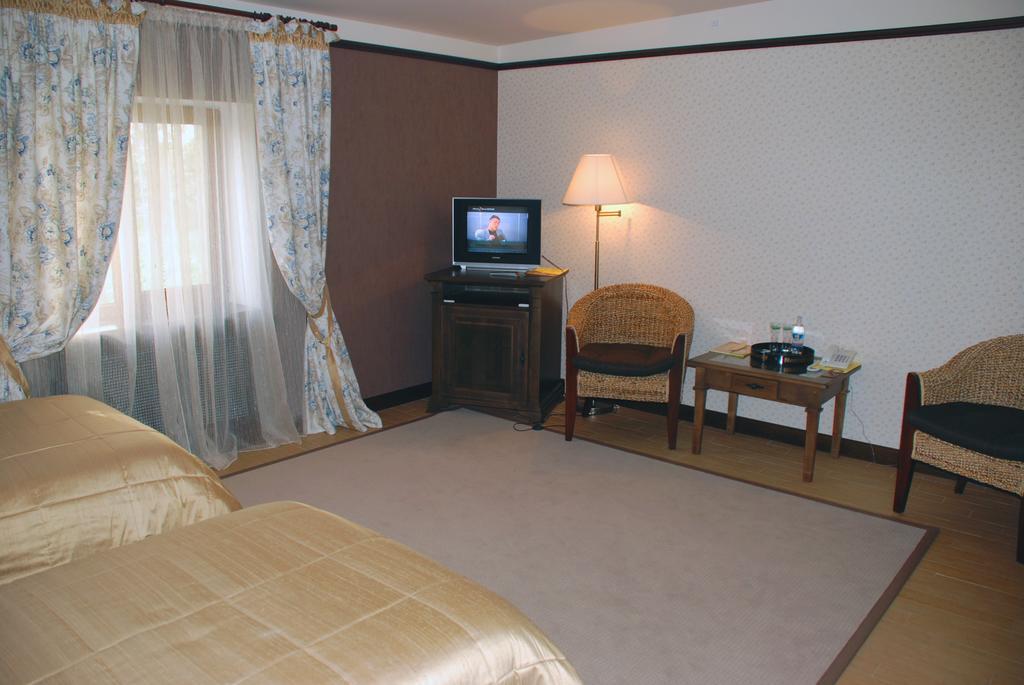 Gogol Hotel เมอร์ฮอรอด ห้อง รูปภาพ
